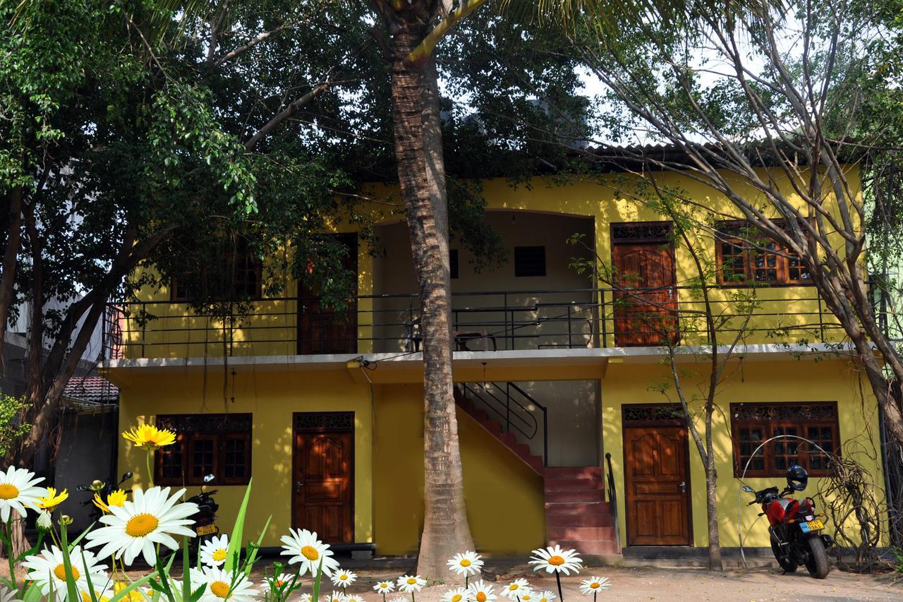 Hotel Pearl Gate Chilaw Exterior foto